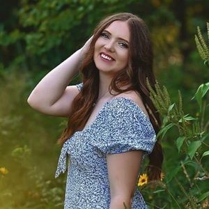 Meet your Posher, Addie